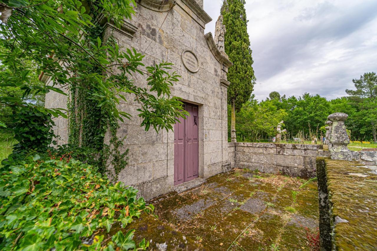 Casa Rural Pazo San Damian Amoeiro Bagian luar foto