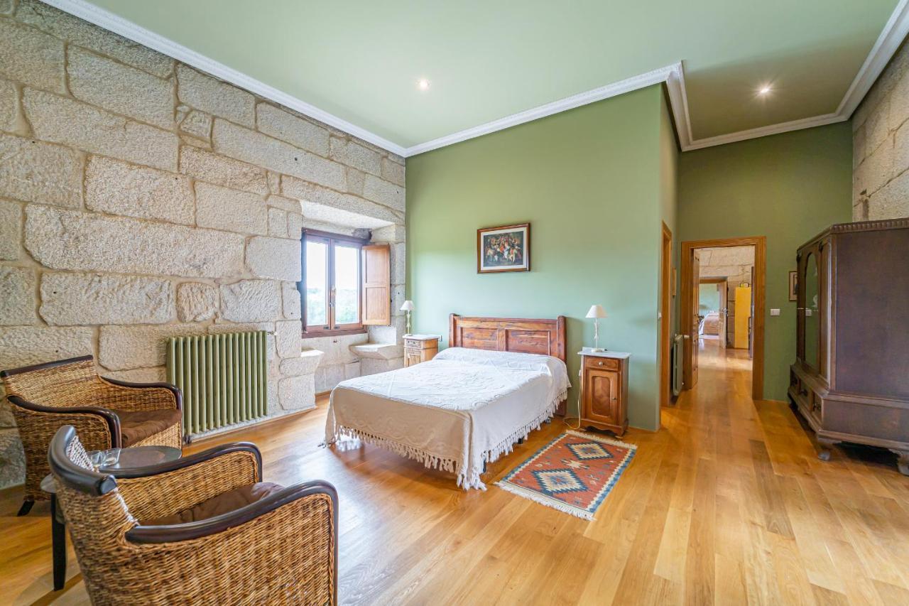 Casa Rural Pazo San Damian Amoeiro Bagian luar foto