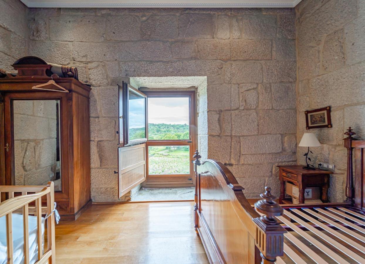 Casa Rural Pazo San Damian Amoeiro Bagian luar foto