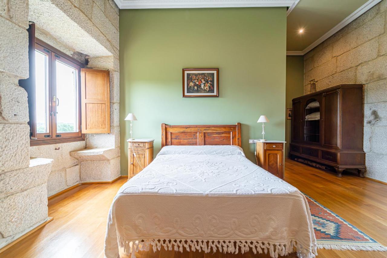 Casa Rural Pazo San Damian Amoeiro Bagian luar foto